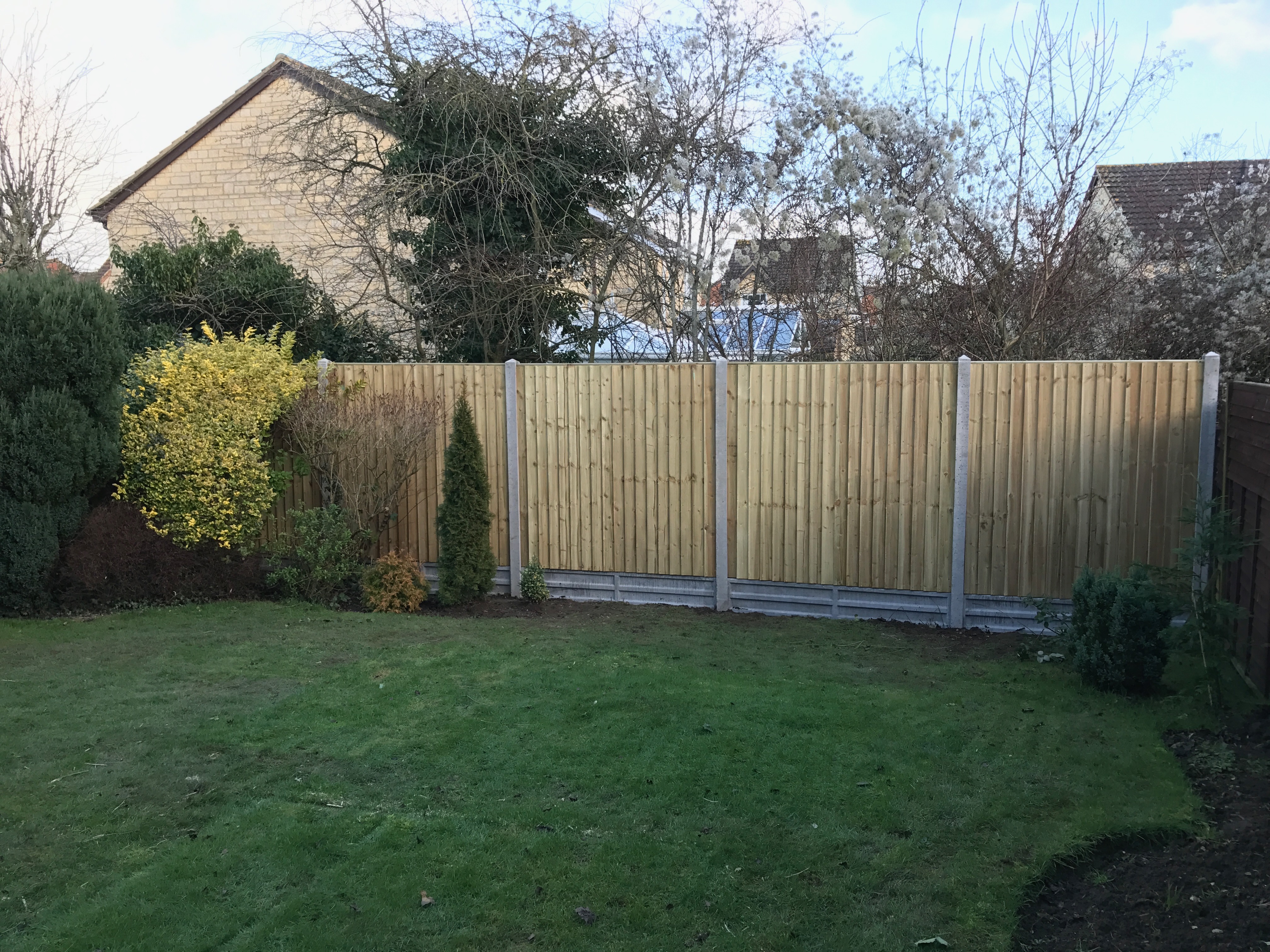 Bristol fencing project - Closeboard panels and concrete posts