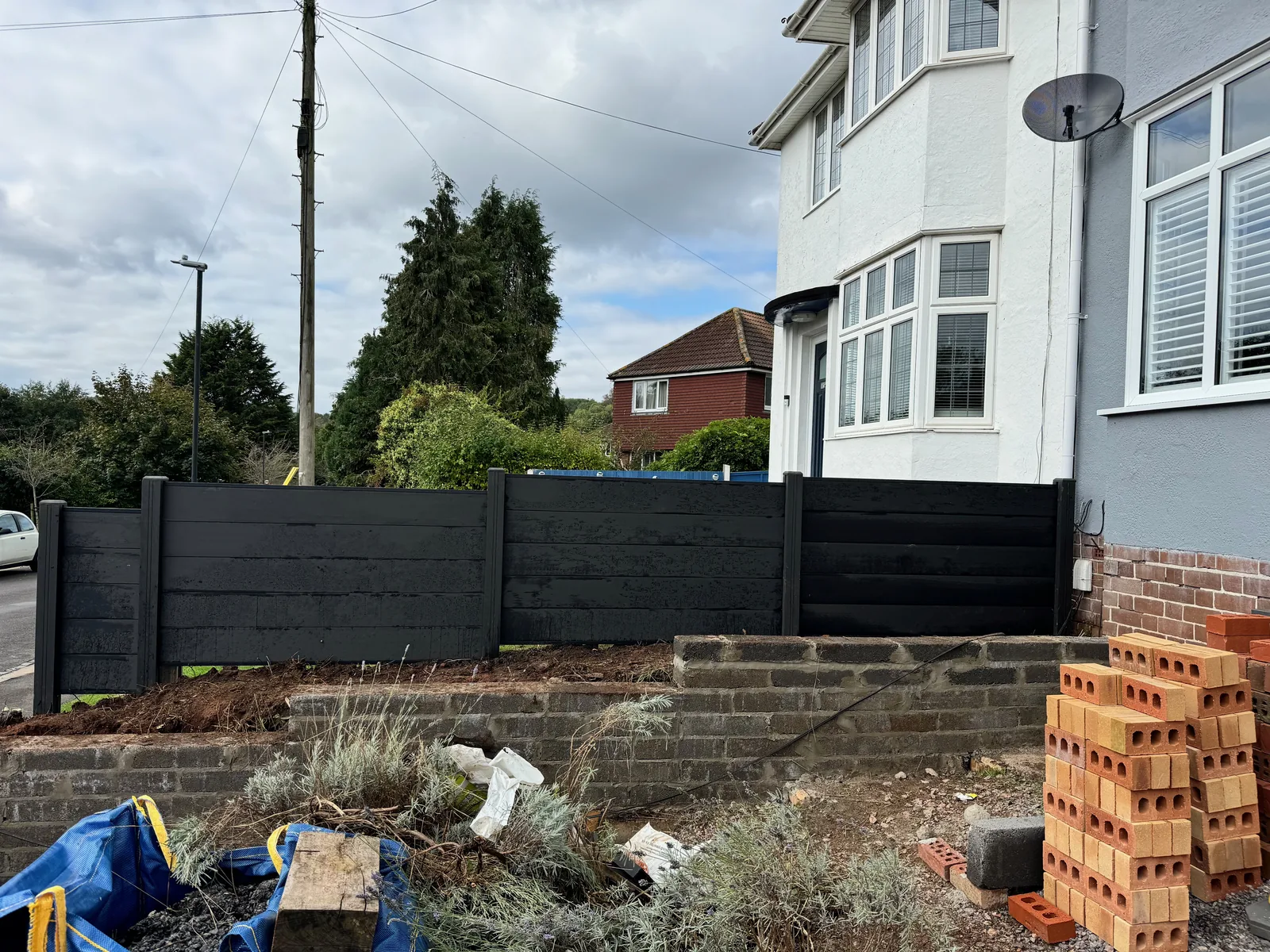 Composite boundary fencing with composite posts