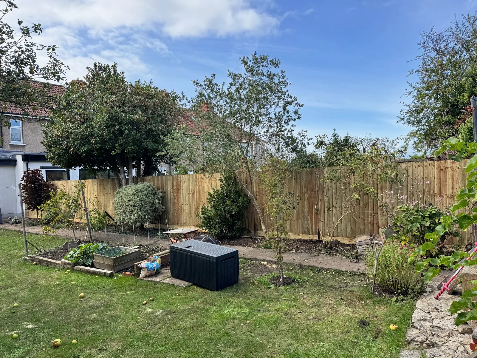 Featheredge fencing install in Bristol